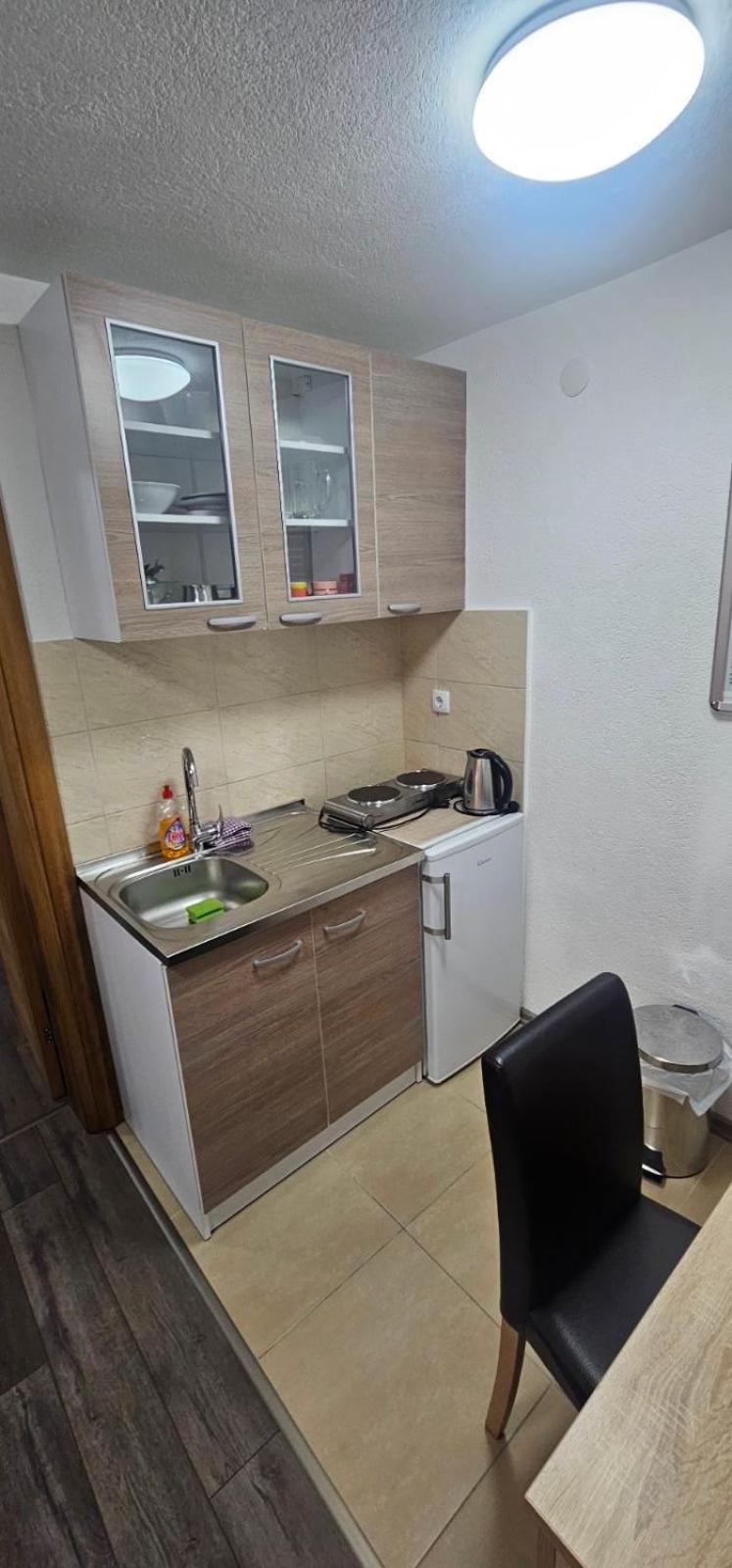 Apartmani Vesto Banja Luka Buitenkant foto